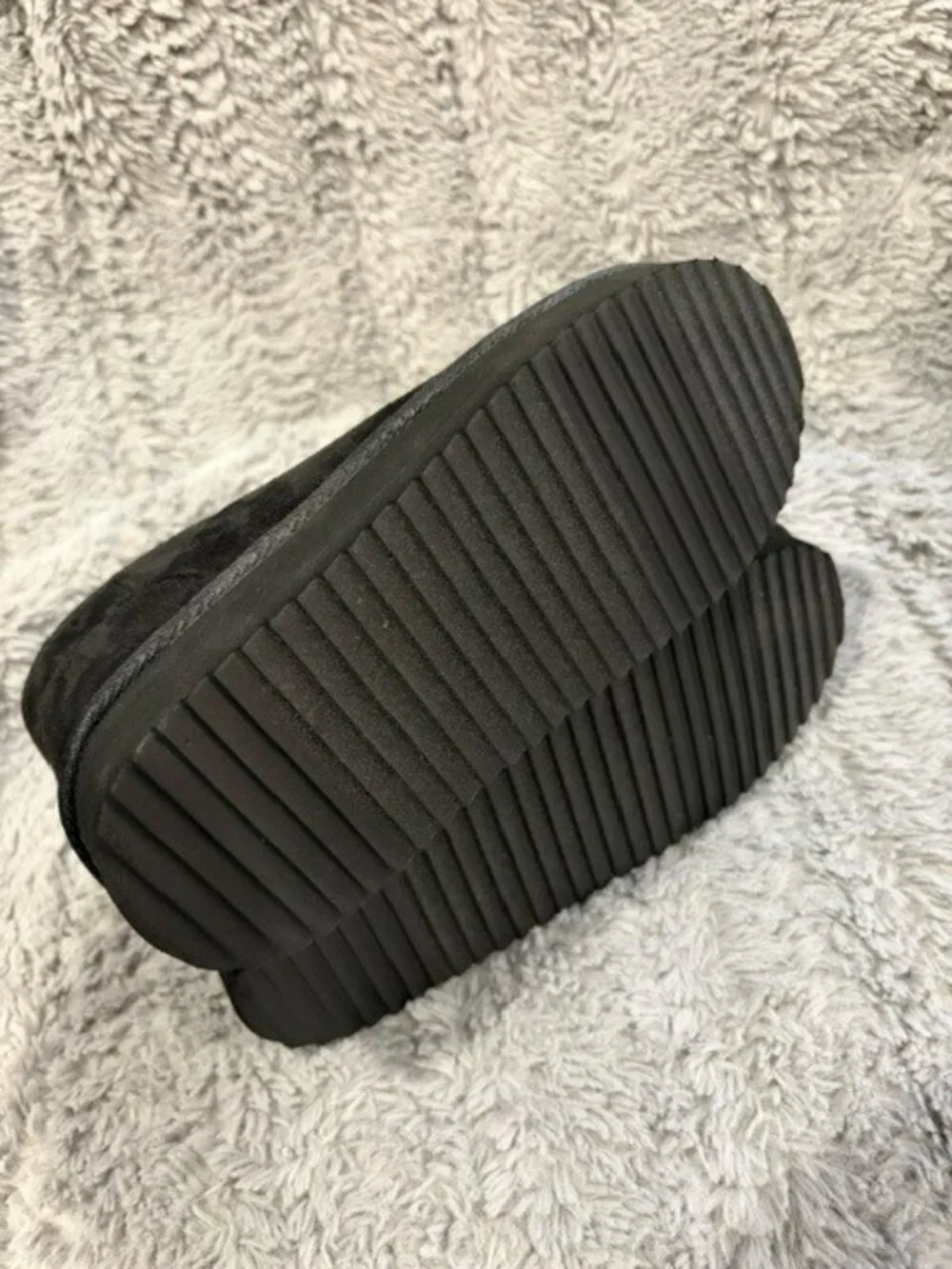 Girls Low Platform Black Teddy Boots - Size 3Y - NWOT!!
